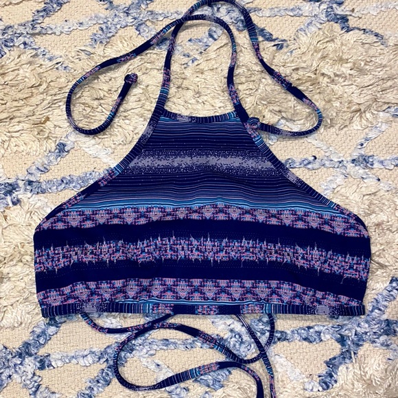 3 For $25! Hurley Navy Blue Pink and White High Neck Bikini Top - Picture 1 of 3
